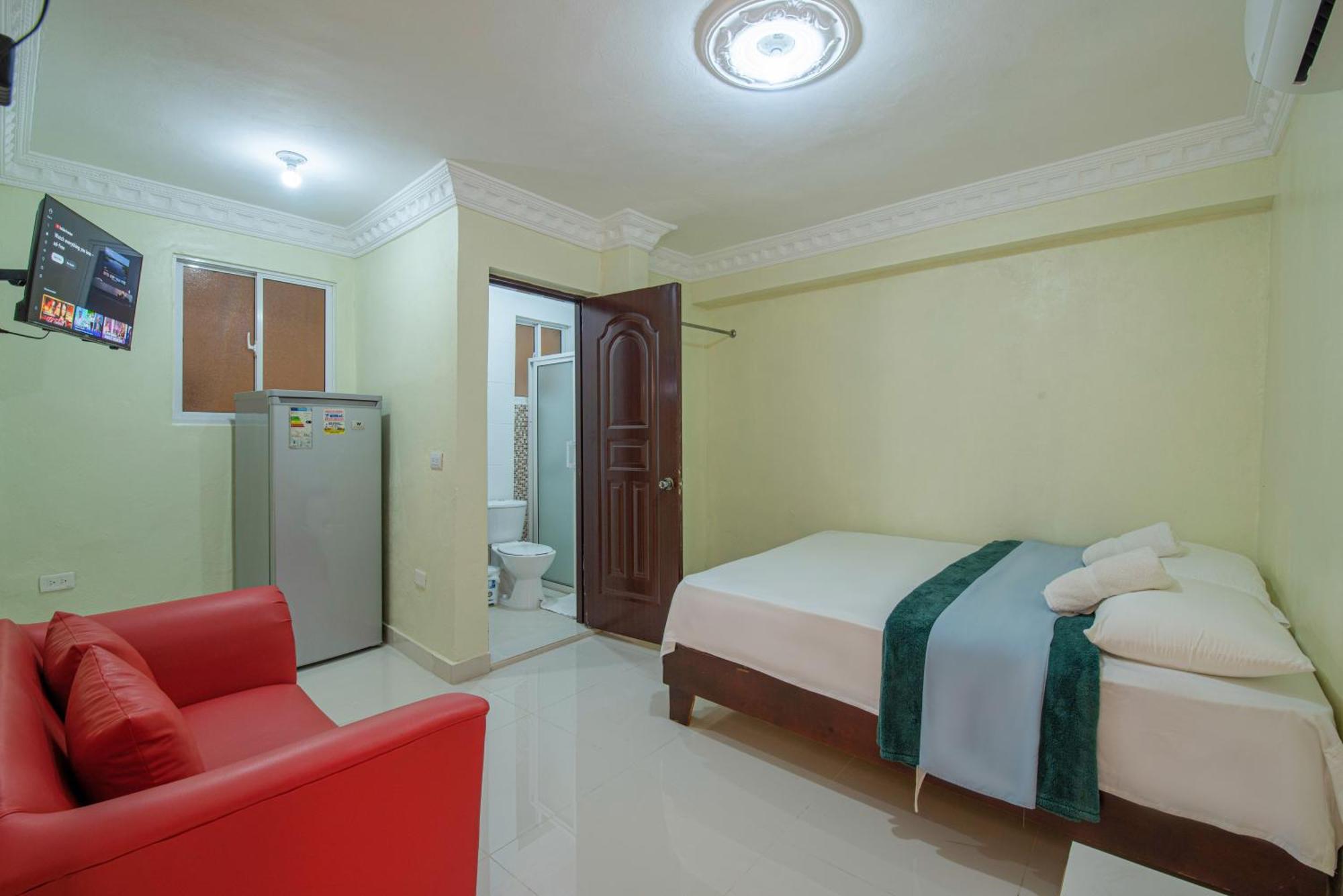 Bnb Tropical Island Aparthotel - Corales Del Sur - Santo Domingo Este Exterior photo