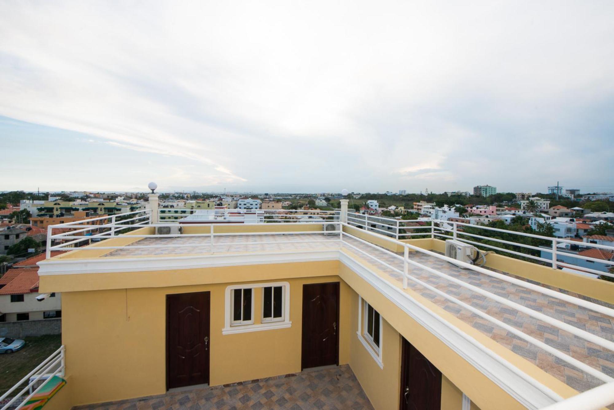 Bnb Tropical Island Aparthotel - Corales Del Sur - Santo Domingo Este Exterior photo